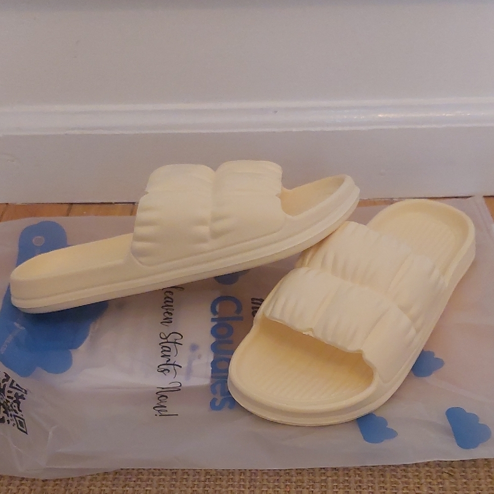 The Cloudies Cream Slide Sandals Mules